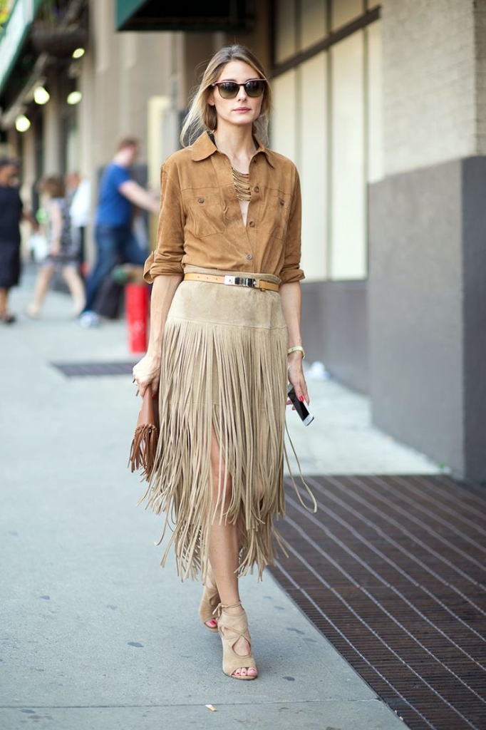 frange - trend frange - fringes outfit - fringed outfit - fringes trend - fringed skirt - fringed bag - fringed jacket - 