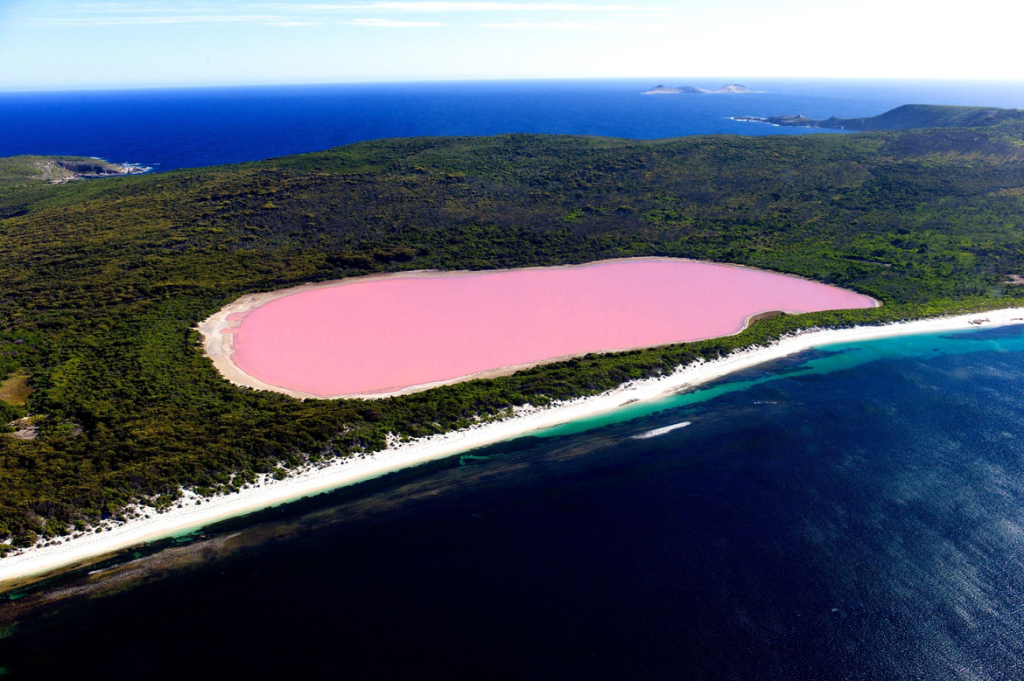 posti da vedere nel mondo - Pic du Midi - travel - travel inspirations - Tatiana Biggi - lago Hillier