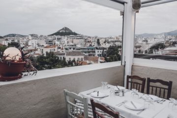 TINGGLY REVIEW | cena con vista ad Atene