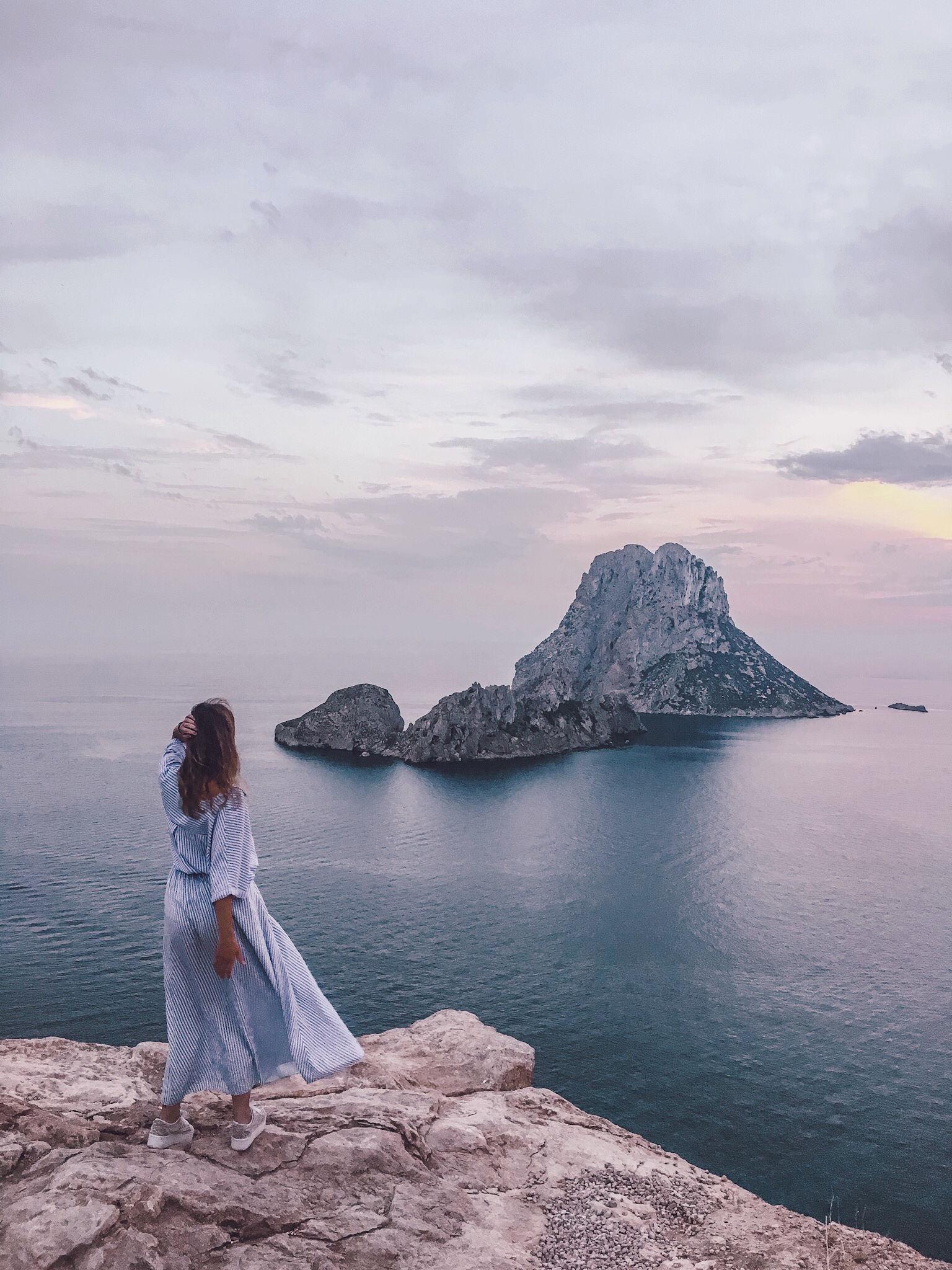 Ibiza cosa vedere, tramonto Es Vedrà